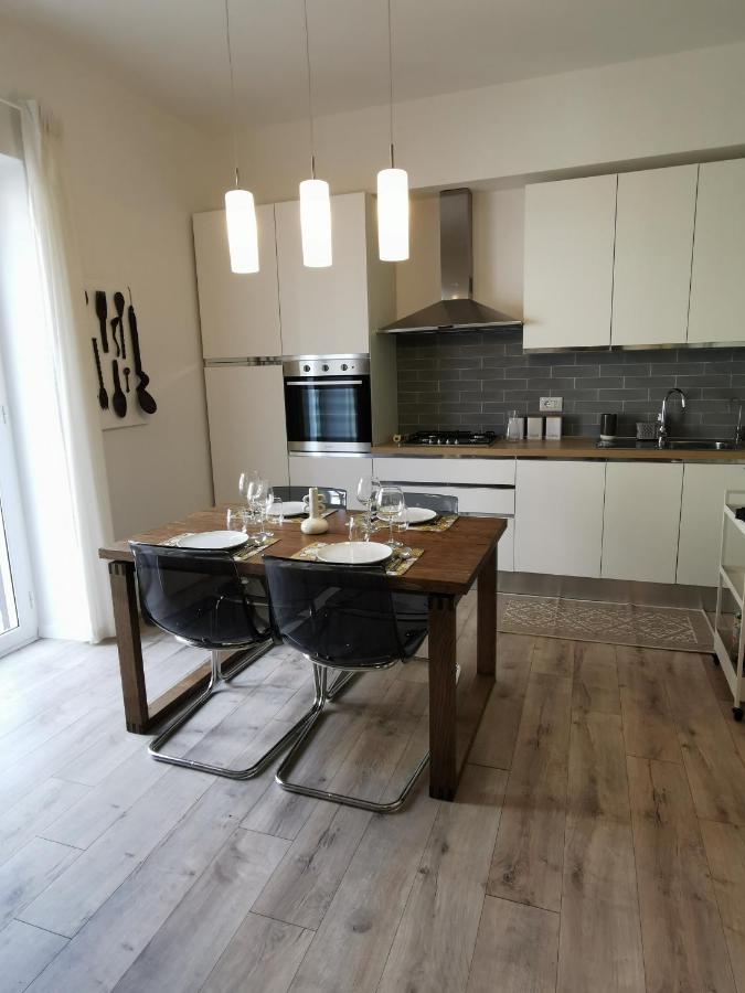 Dagnino House - Luxury Apartment In The Center Of Palermo Eksteriør bilde
